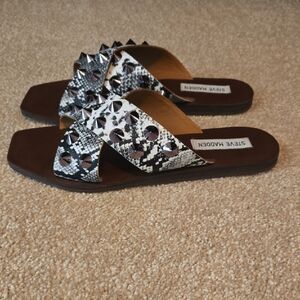Steve Madden Black and Cream Silver Studded Slides/Sandals